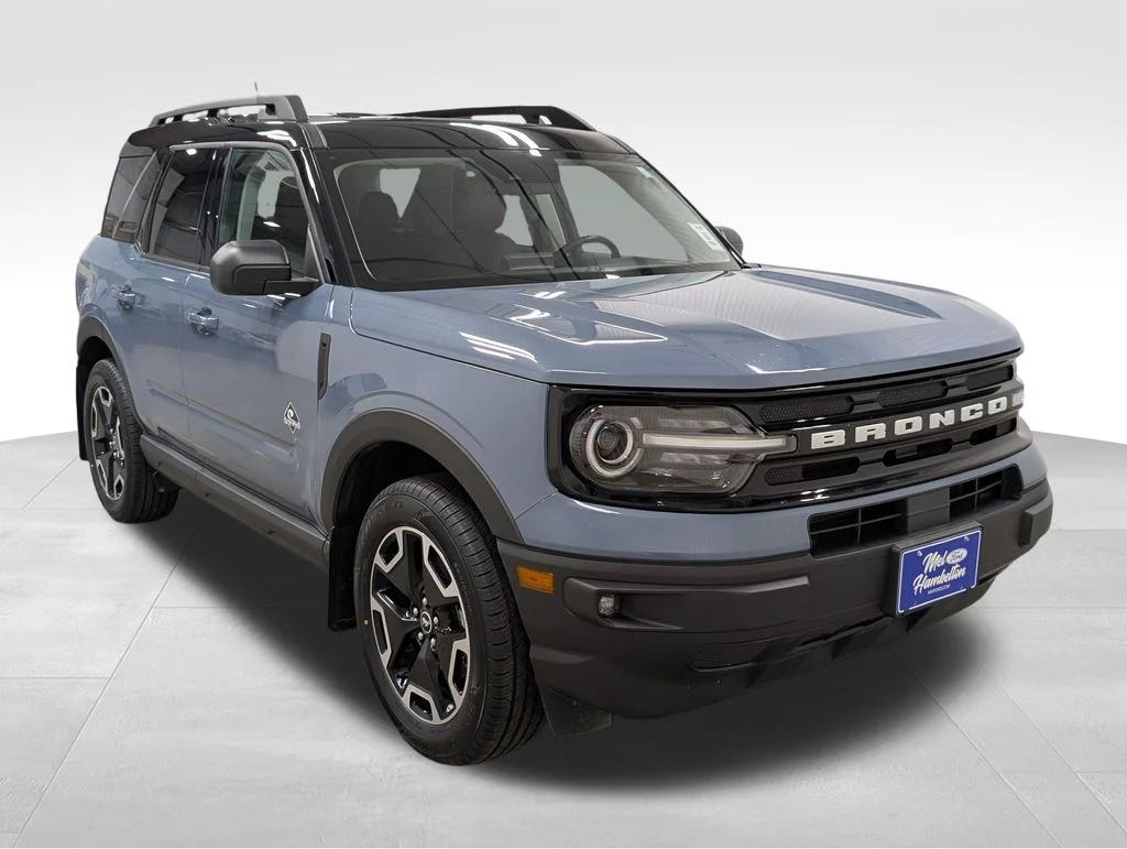 Certified Used 2024 Azure Gray Metallic Ford Outer Banks image 20