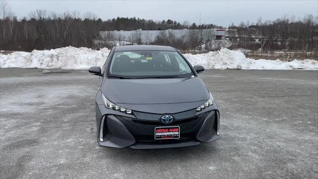 Certified Used 2021 Magnetic Gray Metallic Toyota XLE image 3