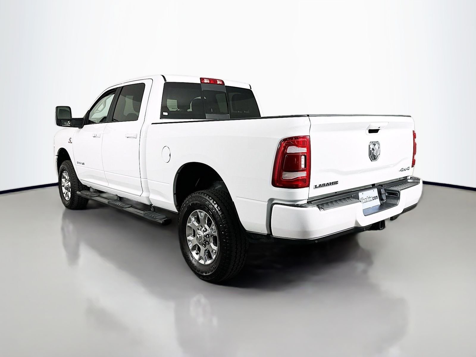 Used 2024 Bright White Clearcoat Ram Laramie image 5