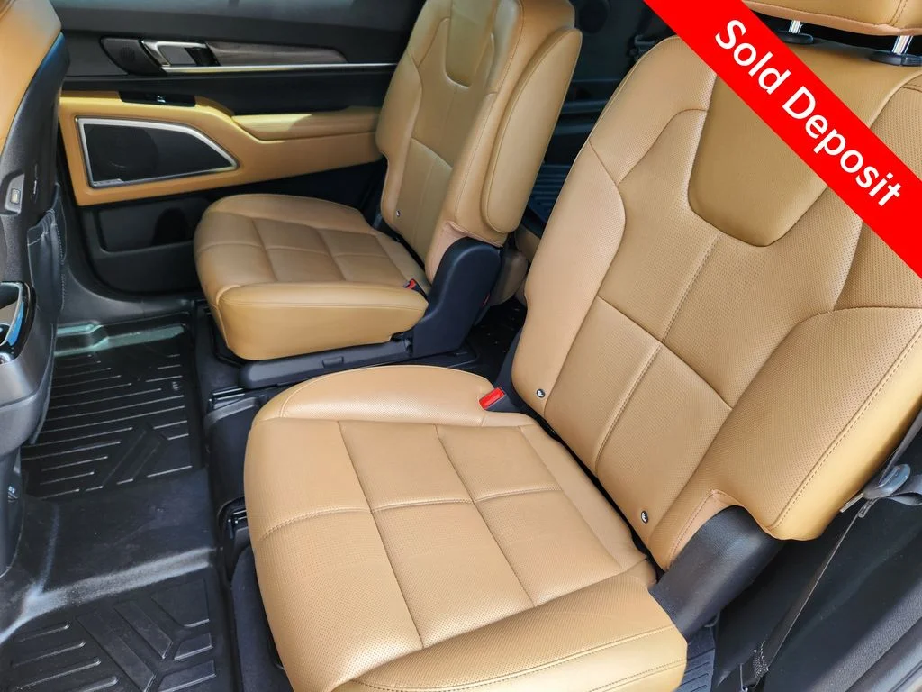 Certified Used 2022 Green Kia SX image 15