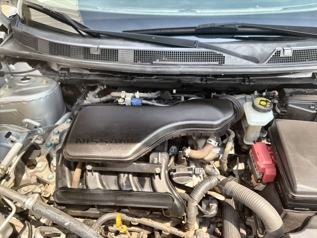 Used 2020 Silver Nissan S FWD Xtronic CVT image 31