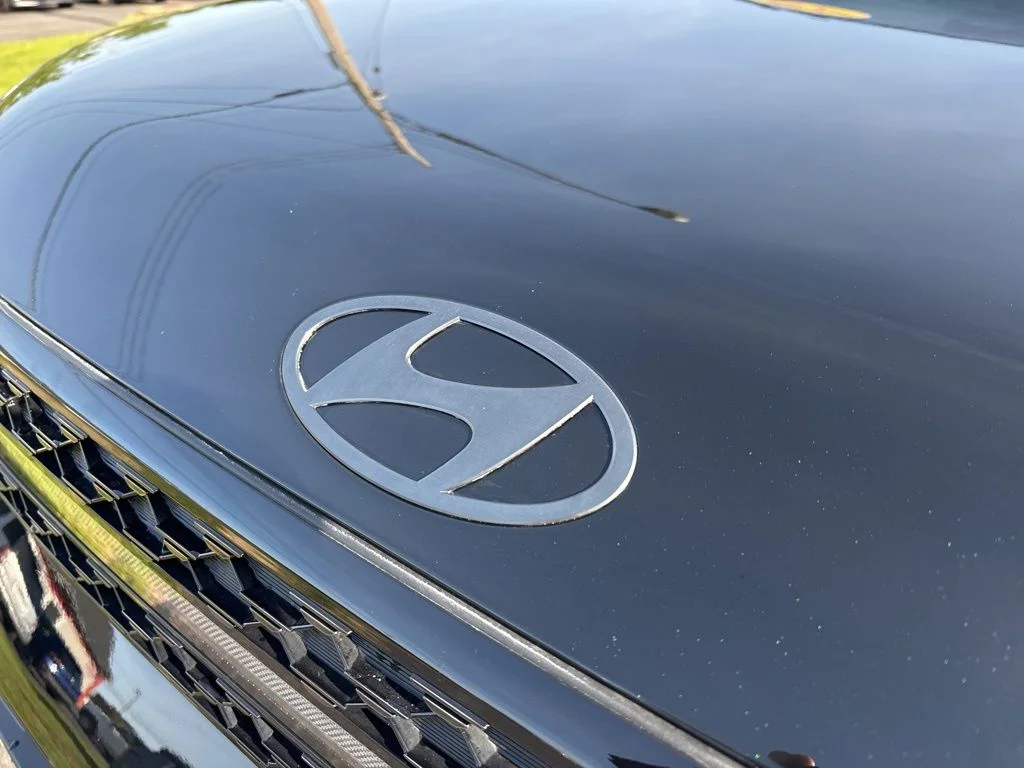 Used 2024 Black Hyundai Calligraphy image 9