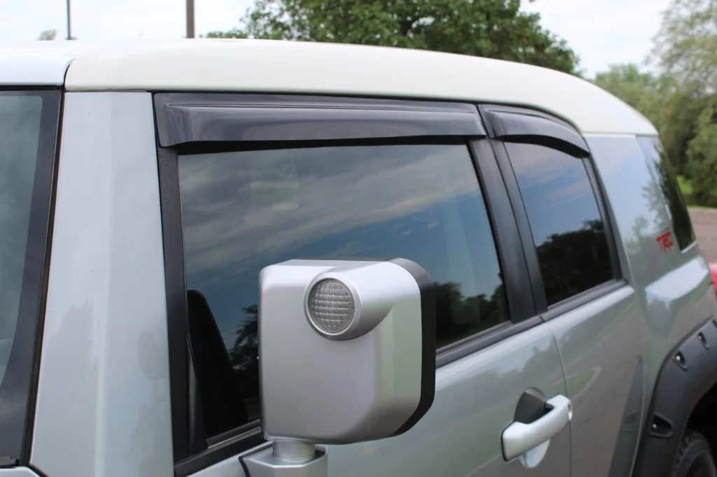 Used 2011 GRAY TOYOTA  image 12