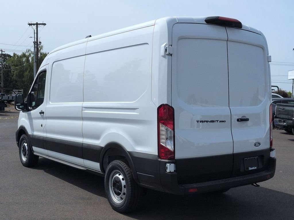 New 2026 Oxford White Ford Cargo Van image 43
