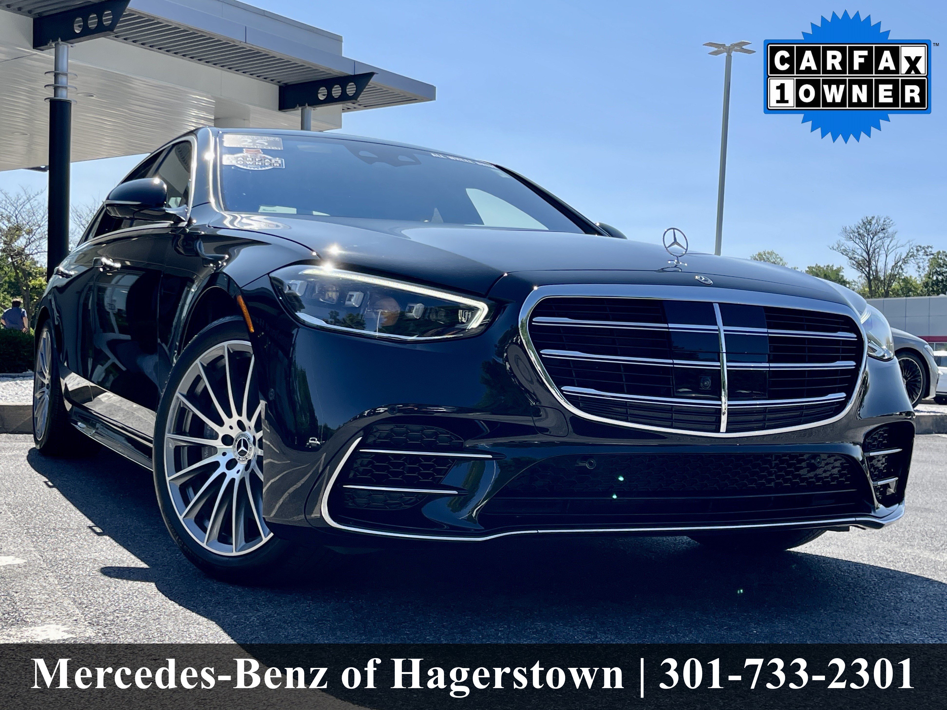 Certified Used 2025 Obsidian Black Metallic Mercedes-Benz S 580 4MATIC® Sedan image 1