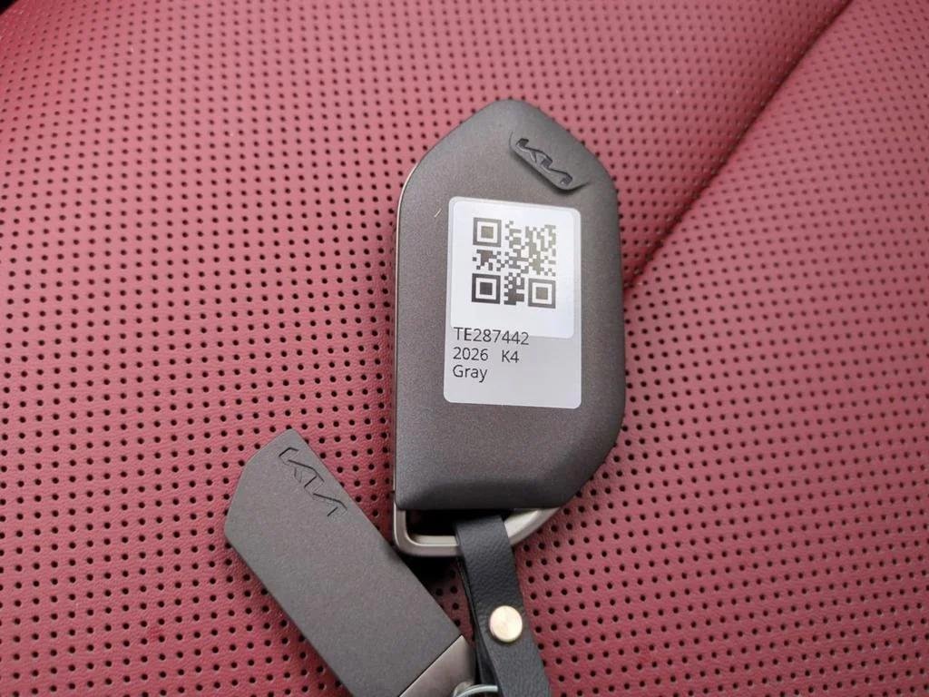 New 2026 Interstellar Gray Kia GT-Line Turbo image 31