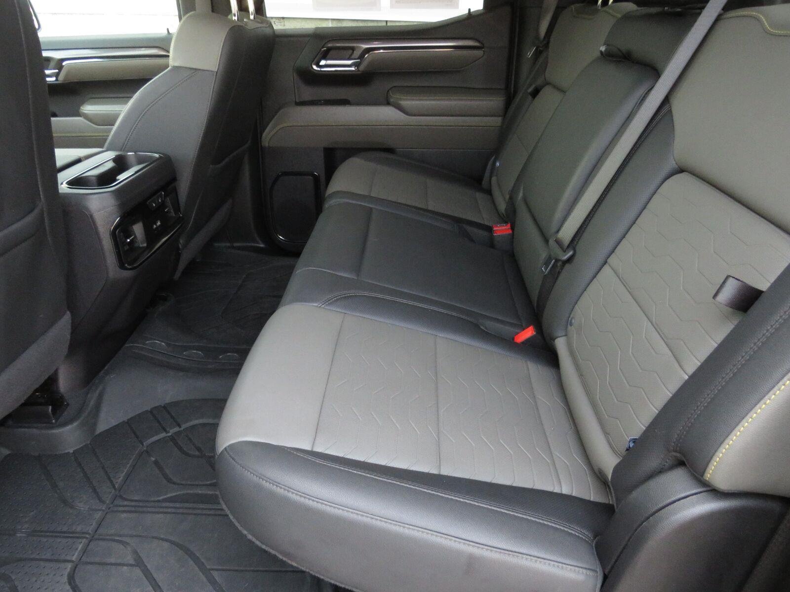 Used 2024 Slate Gray Metallic Chevrolet ZR2 image 24
