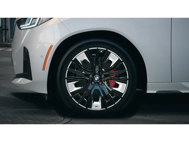 New 2026 Brooklyn Grey Metallic BMW 30 xDrive image 7