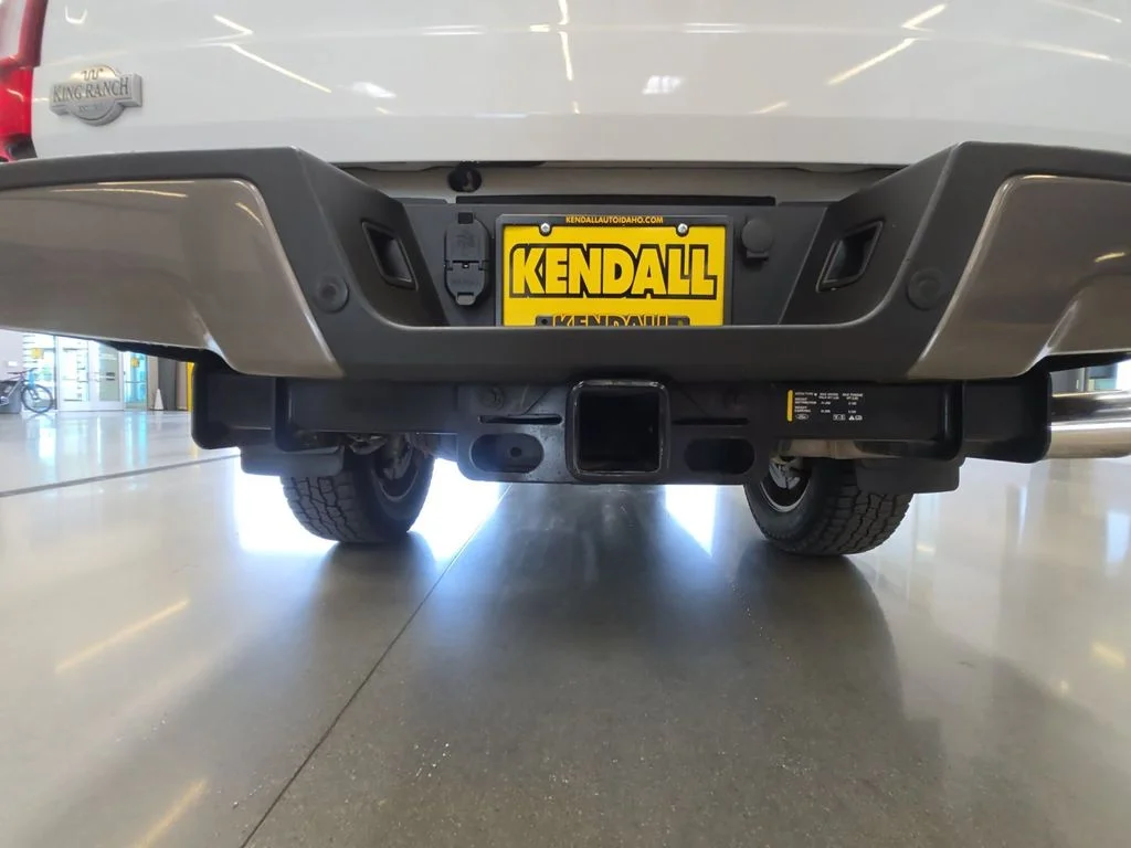 Used 2022 White Ford King Ranch image 27