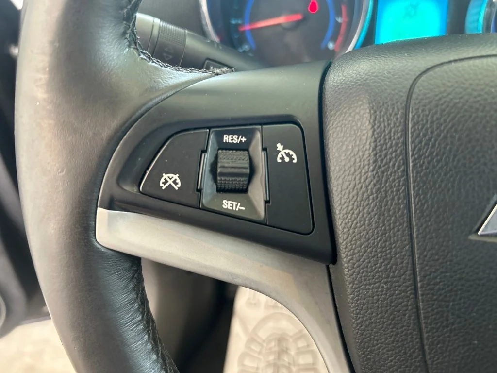 Used 2016 Gray Chevrolet 2LT image 43
