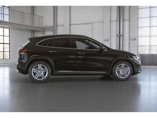 Used 2023 Black Mercedes-Benz GLA 250 image 18