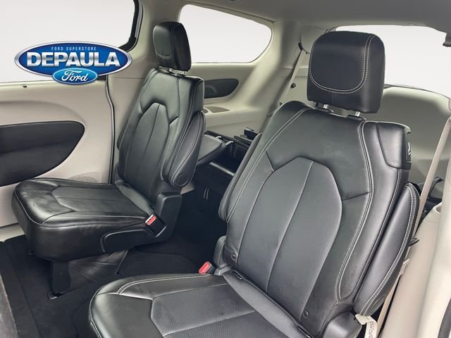 Used 2024 Bright White Clearcoat Chrysler Touring L image 17