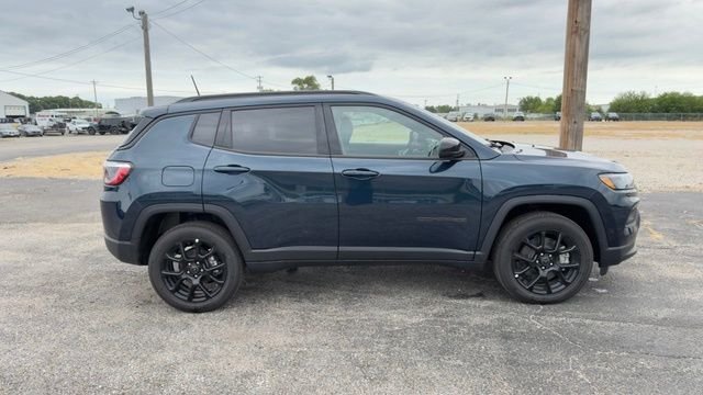 New 2026 Fathom Blue Pearl Coat Jeep Latitude image 8