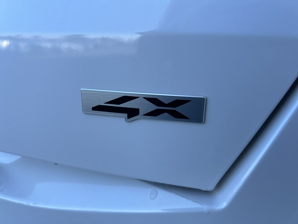 2026 Kia Sorento S - Photo 9