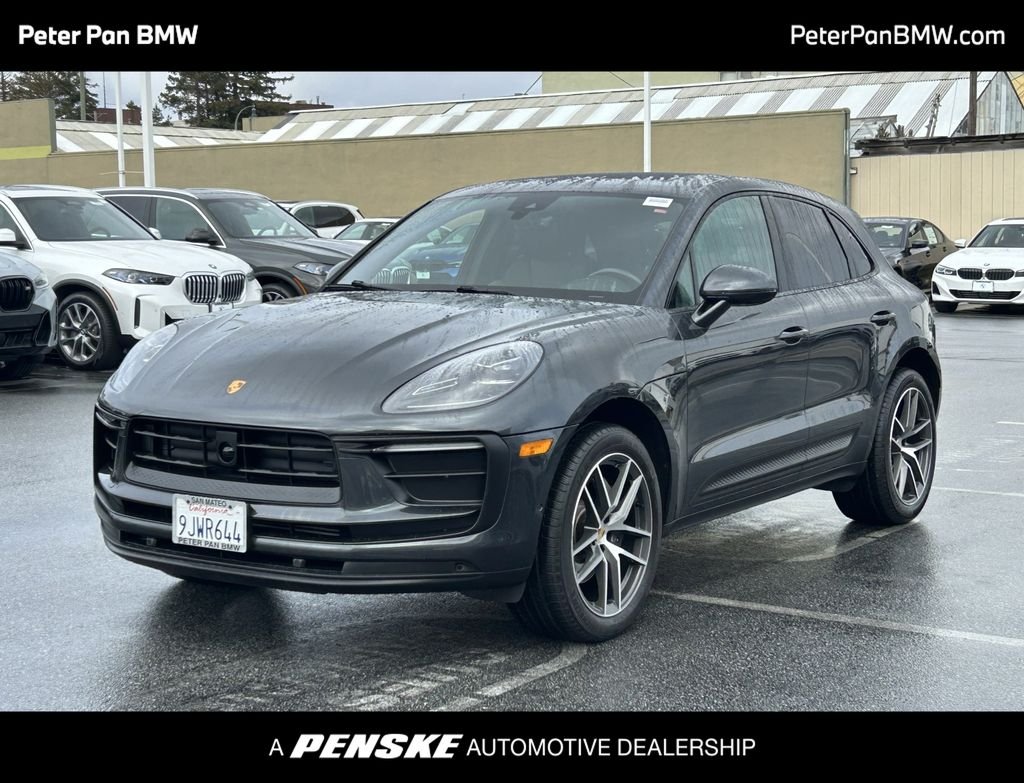 2023 Porsche Macan T