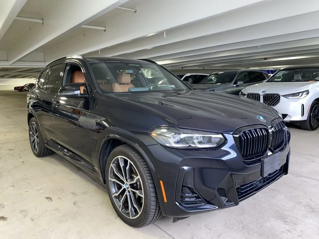 2023 BMW X3 M40i's photo