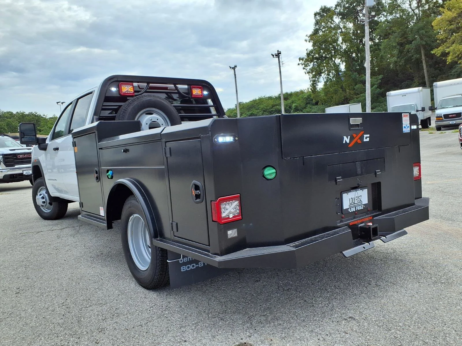 2026 GMC Sierra 3500 Chassis Cab Pro - Photo 27