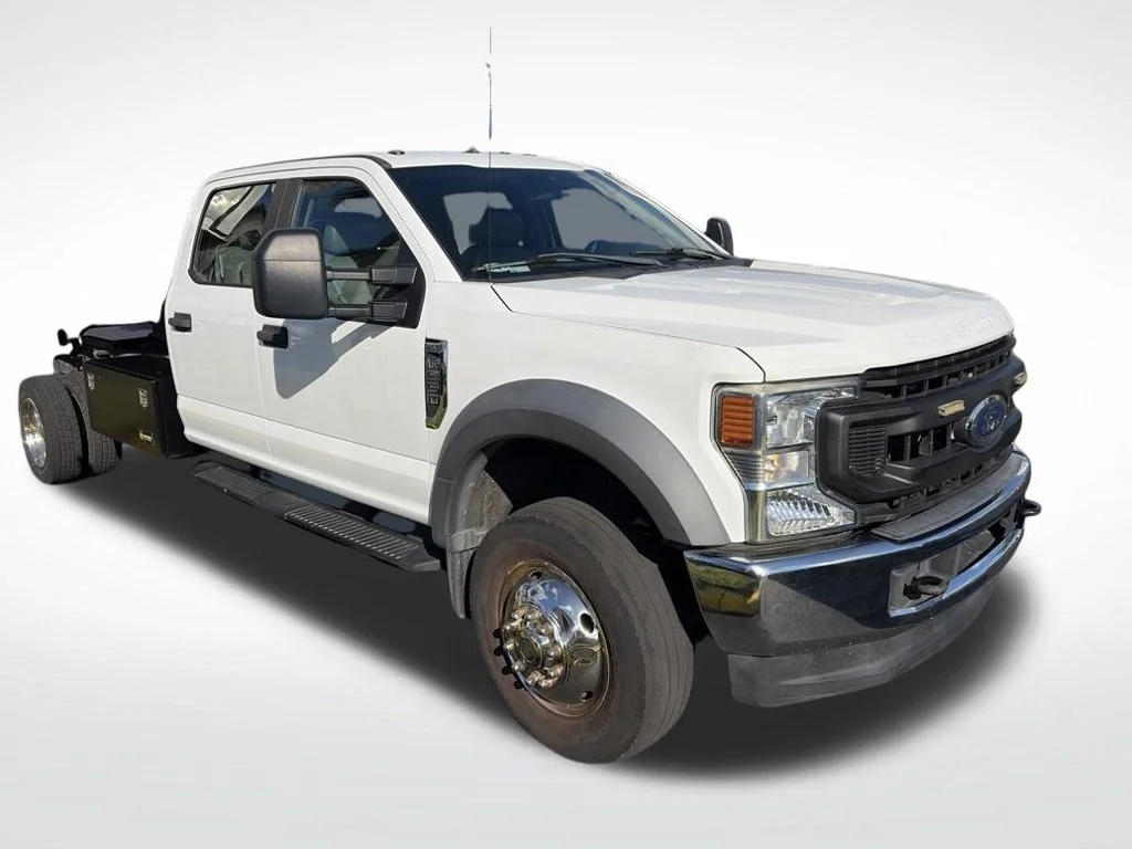Used 2021 White Ford XL image 3