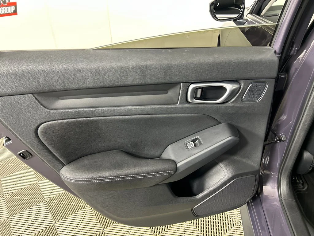 Used 2024 Beige Honda EX-L image 15
