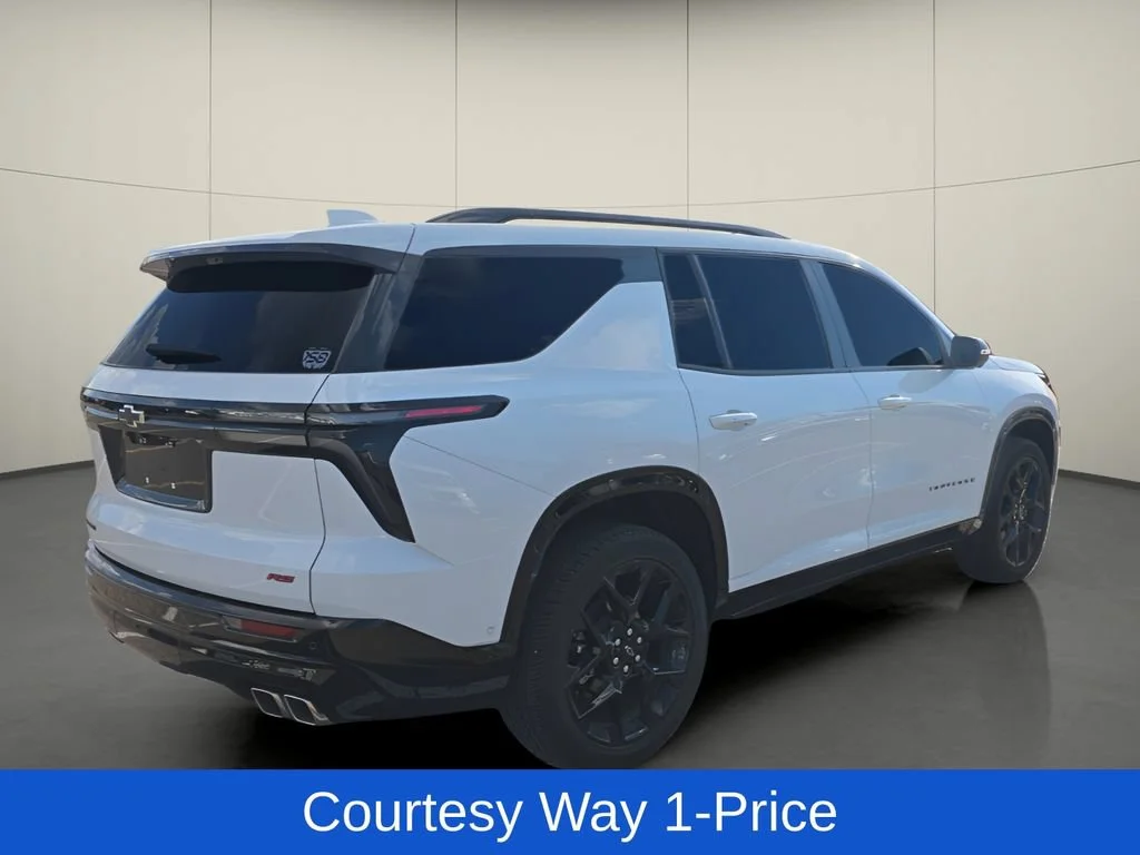 Used 2026 Polar White Tricoat Chevrolet RS image 9