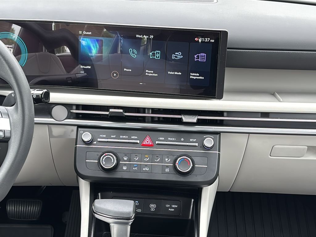 2025 Hyundai Tucson SE - Photo 19