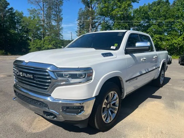 2019 RAM 1500 Longhorn 4x4 Crew Cab 5'7's photo