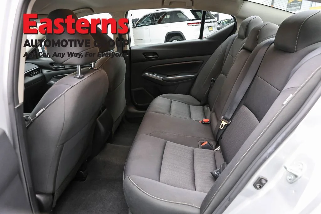 Used 2023 Silver Nissan 2.5 S image 20