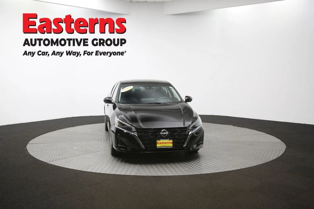Used 2023 Black Nissan 2.5 SL image 52