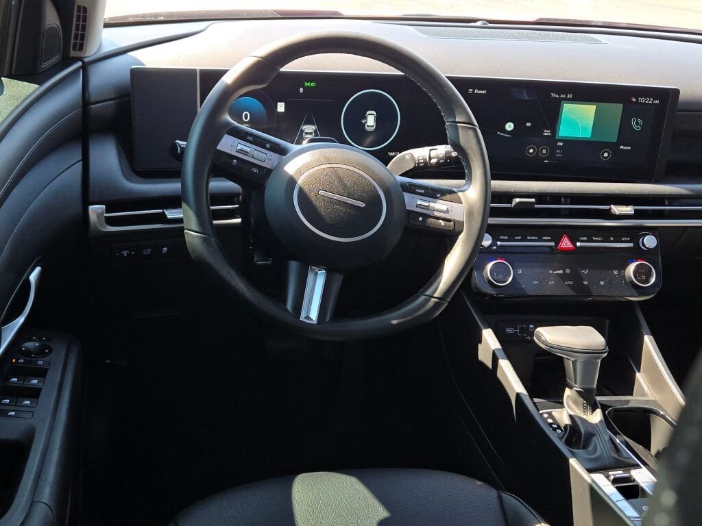 Certified Used 2025 Red Hyundai SEL Convenience image 18