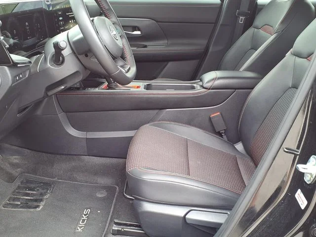 Used 2025 Black Nissan SR image 17