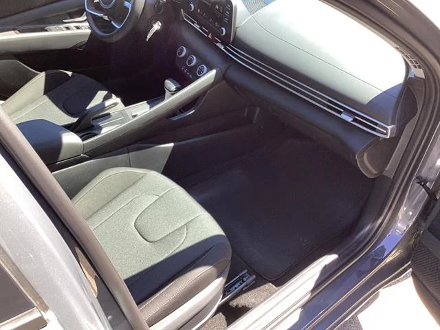New 2026 Ecotronic Gray Pearl Hyundai SE image 6
