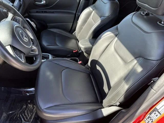 Used 2022 Red Jeep Limited image 15