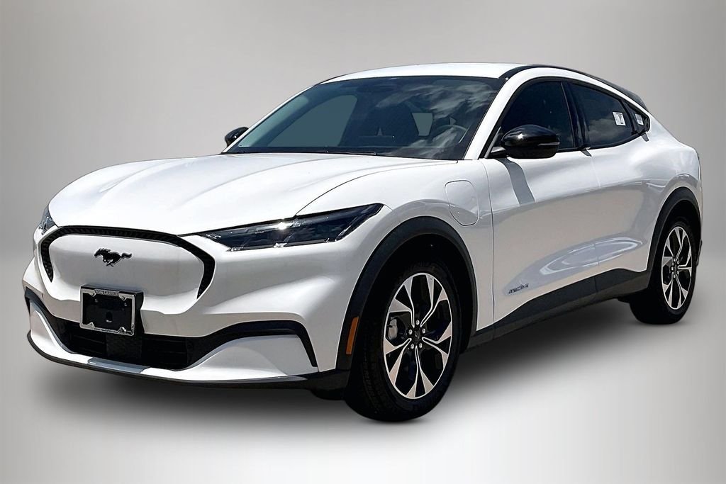 New 2026 Star White Metallic Tri-coat Ford Select image 2