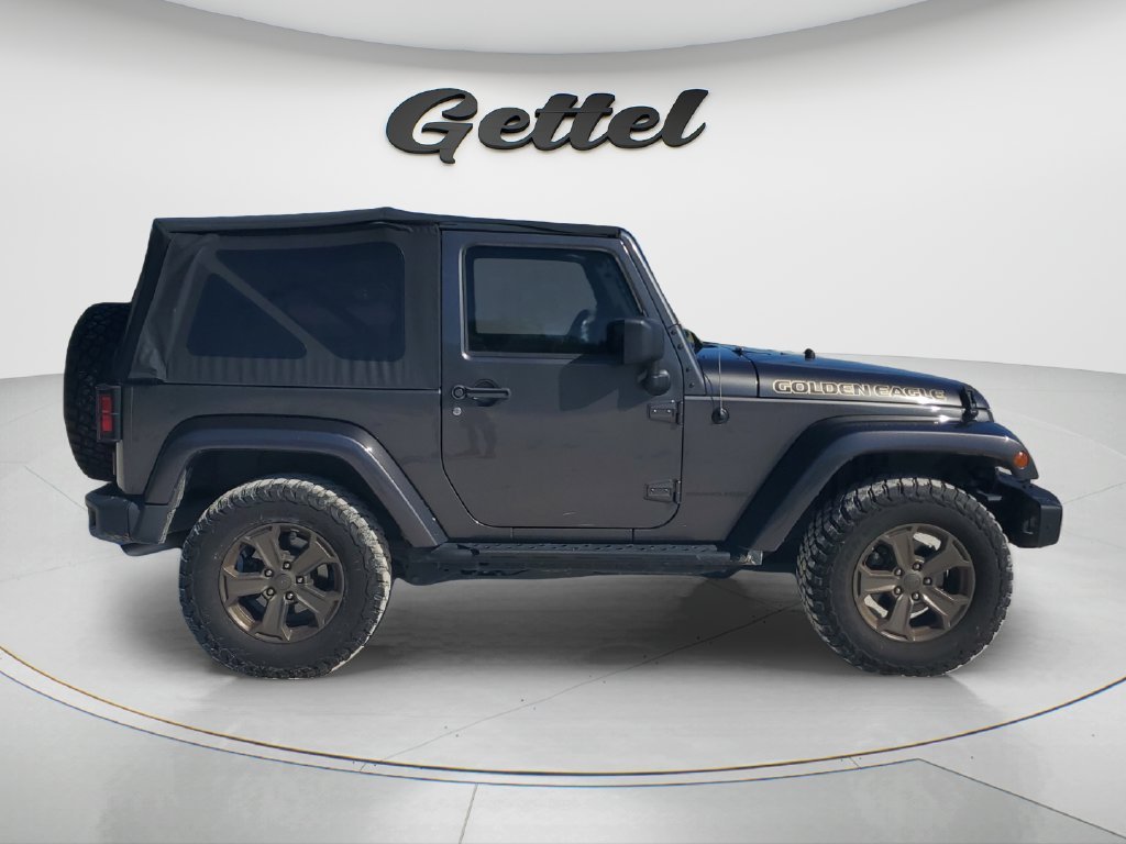 Used 2018 Gray Jeep Sport image 4