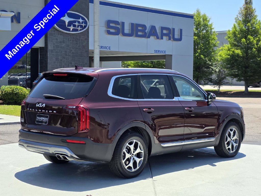 Used 2022 Purple Kia EX image 5