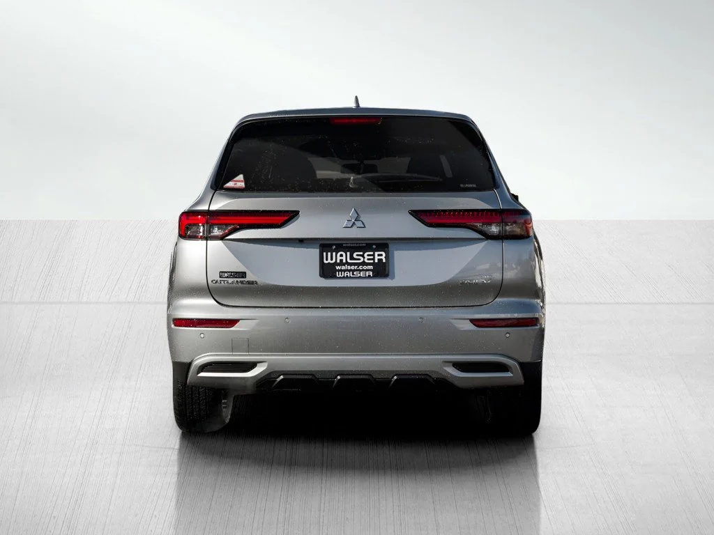 New 2025 Alloy Silver Metallic Mitsubishi SE image 5