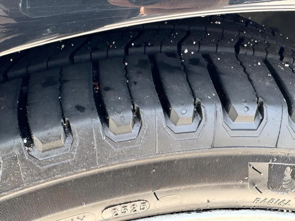 Used 2018 Solid Black Tesla Long Range Battery image 10