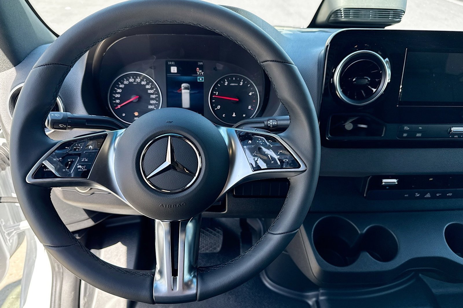 New 2026 Arctic White Mercedes-Benz  image 11