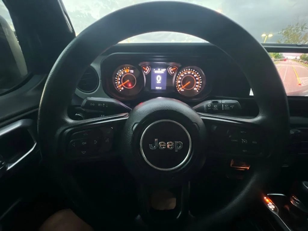 Certified Used 2025 Blue Jeep Sport image 40