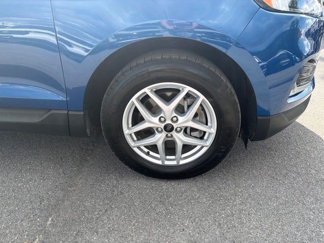 Used 2024 Blue Ford SEL image 51