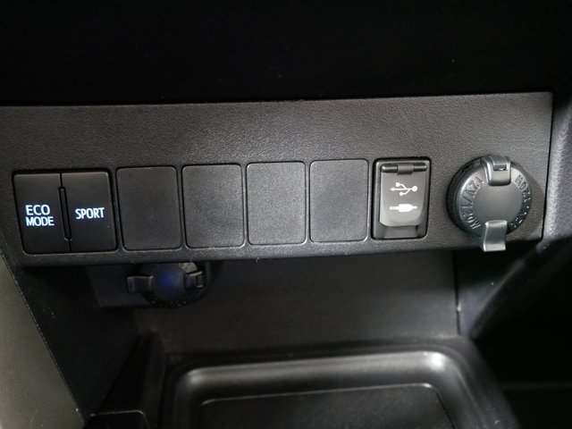 Used 2014 Magnetic Gray Metallic Toyota XLE image 27