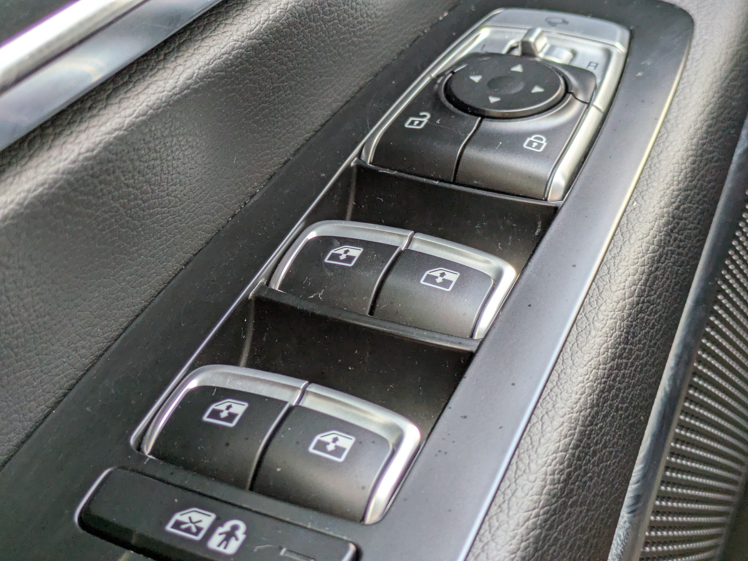 2021 Kia Telluride SX - Photo 26
