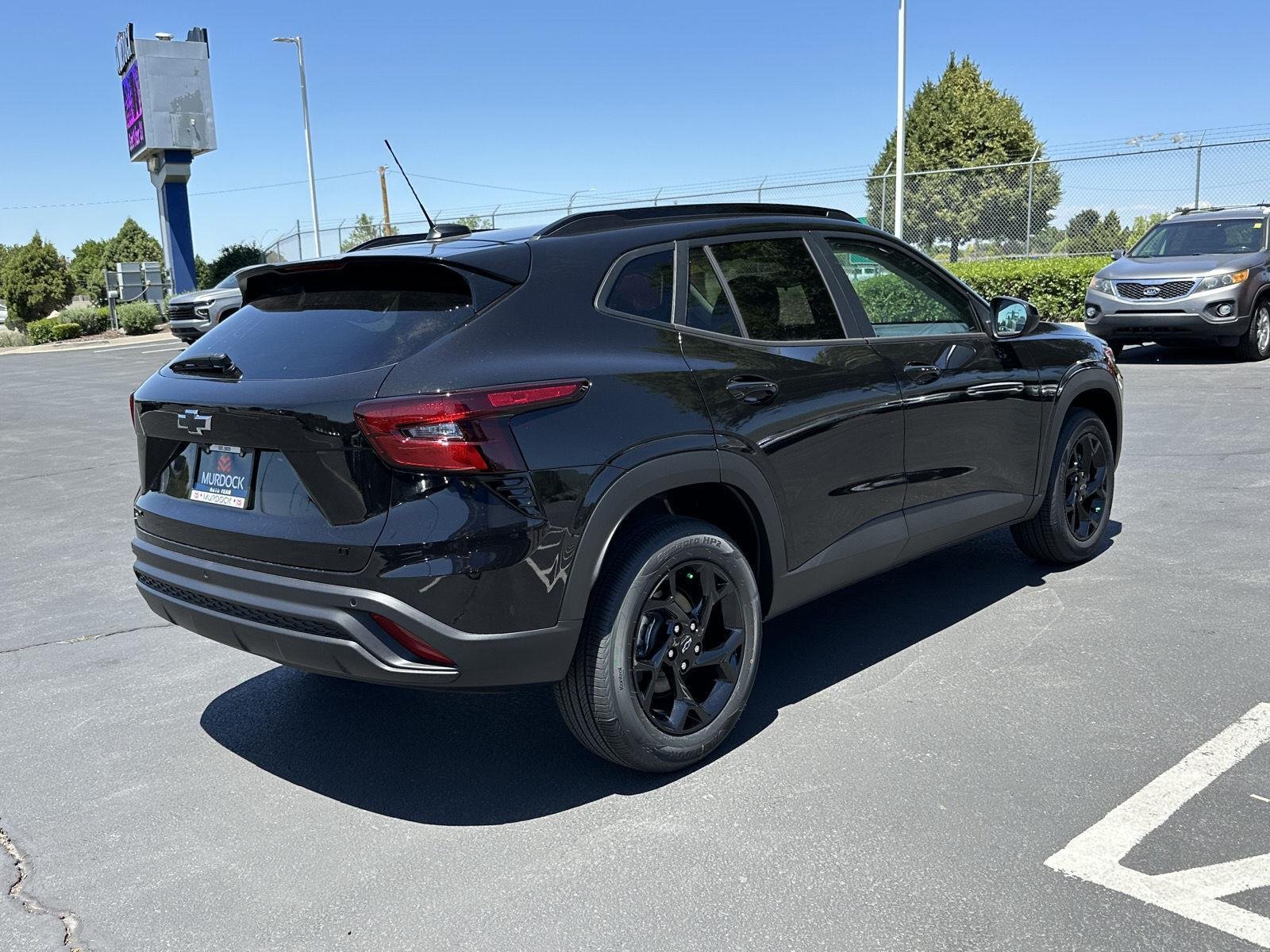 2026 Chevrolet Trax LT - Photo 9