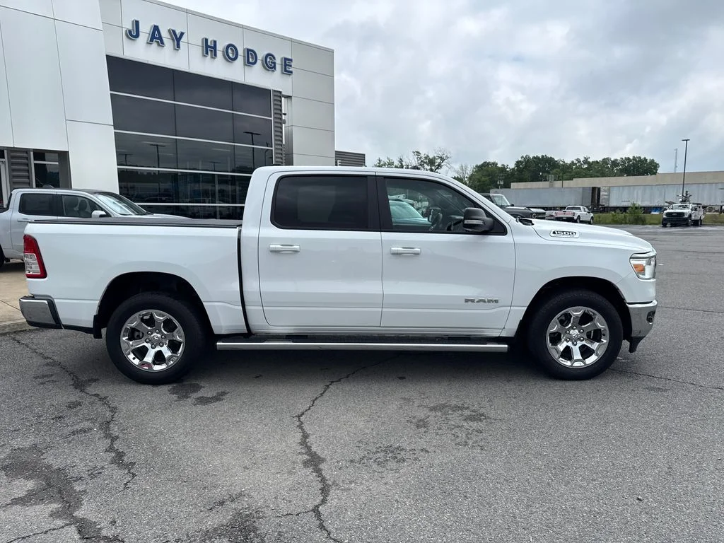 Used 2022 White Ram Big Horn/Lone Star image 7