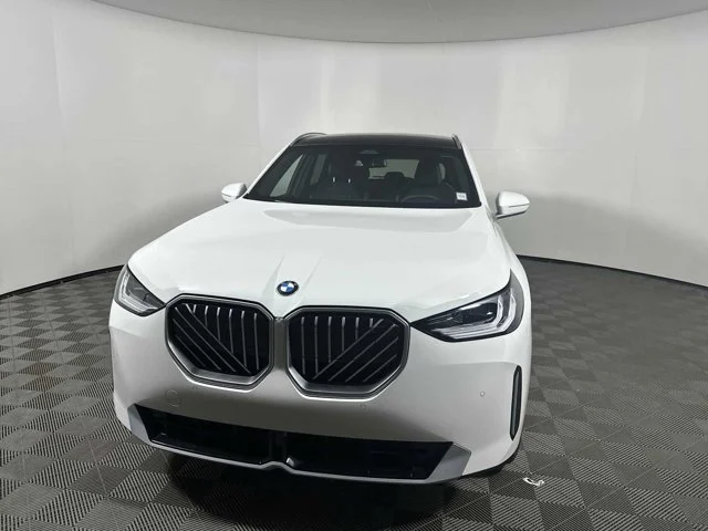 Used 2026 Alpine White BMW 30 xDrive image 7