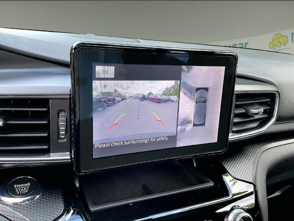 Used 2023 Black Ford XL image 16