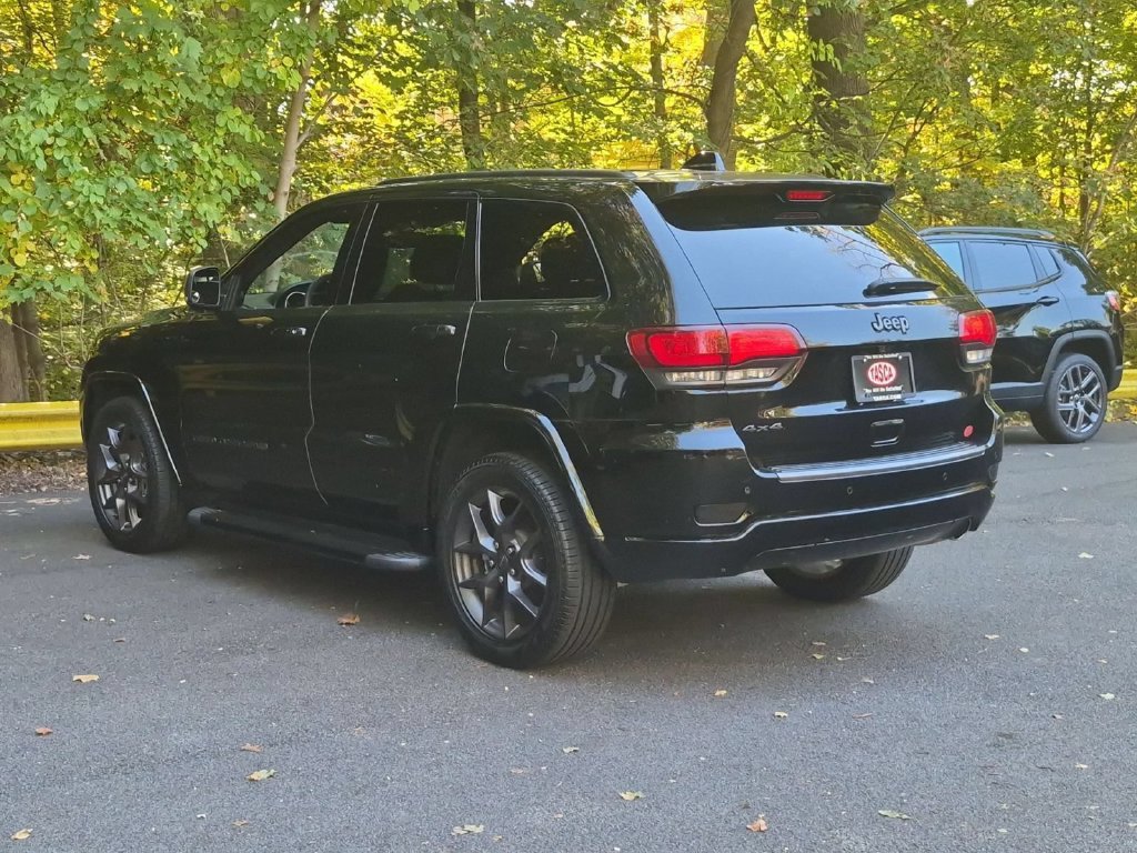 Used 2021 Black Jeep Limited image 9