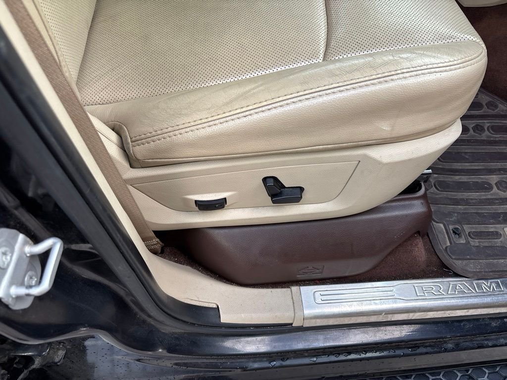 Used 2016 Black Ram Laramie image 42