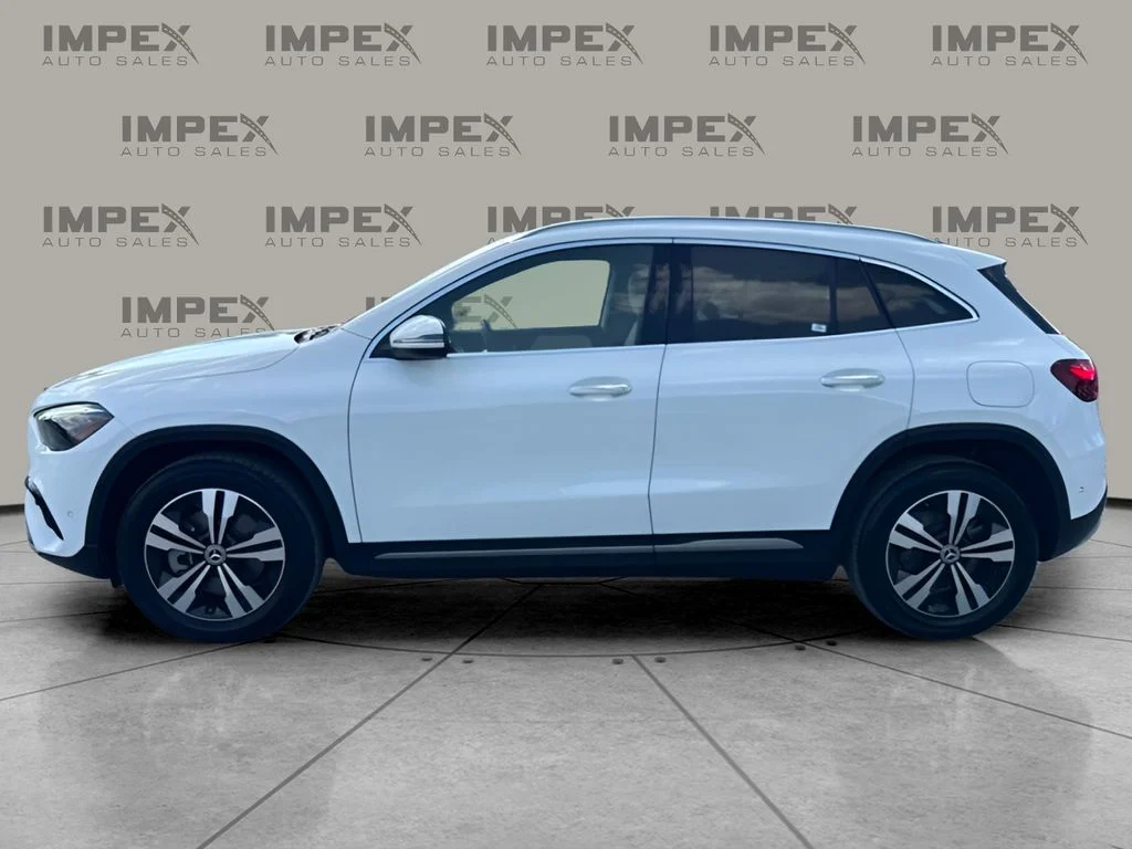 Used 2025 White Mercedes-Benz GLA 250 image 2
