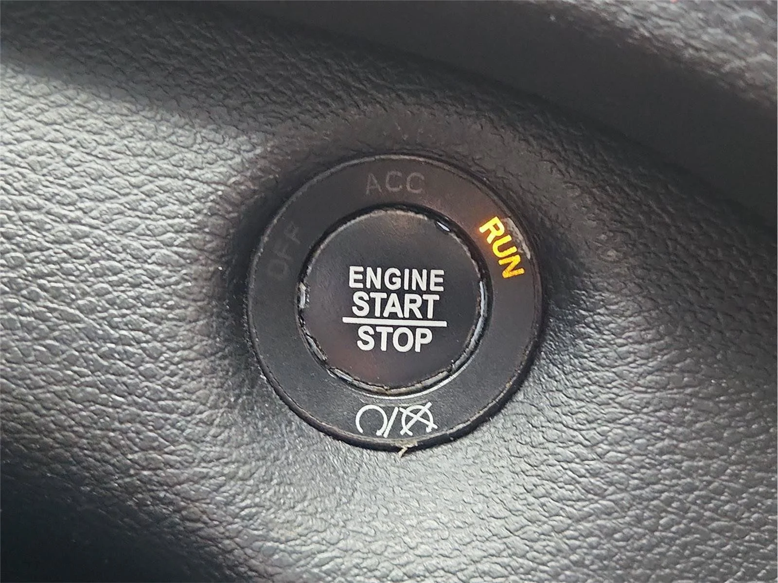 Used 2019 Red Jeep Limited image 16